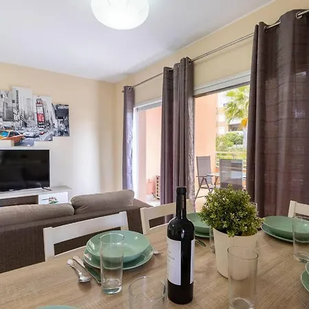Дом отдыха Cosy In Praia Da Rocha Портиман